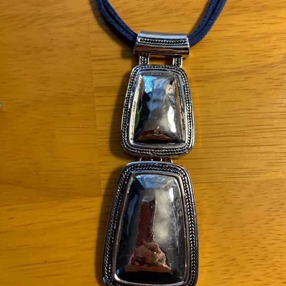 Chicos articulating silver tone pendant and double navy corded chain, 16-20 in - Picture 2 of 7